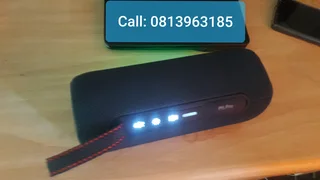 Good Sounding Bluetooth Speaker - Practically new - R500