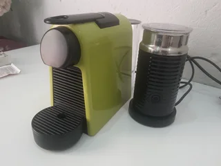 Nespresso   Coffee Machine and Frother