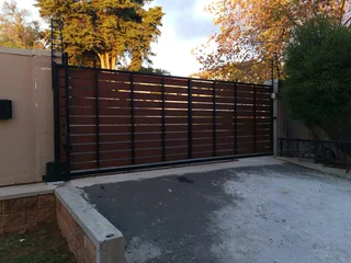 Garage Doors/Gate &amp; Electric Fencing Repairs