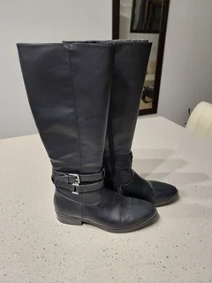 Boots - Ad posted by Janice Heathcote