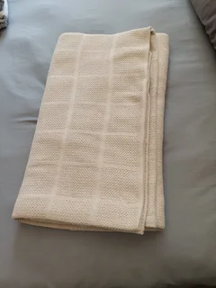 Throw - Ad posted by Janice Heathcote