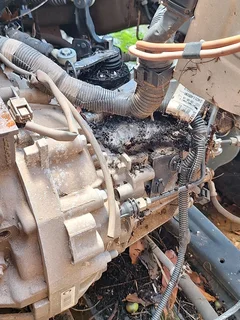 Nissan np200 2011  1.6 gearbox