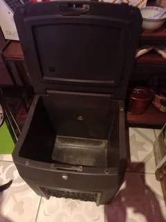 Isuzu Club Cab box as new.