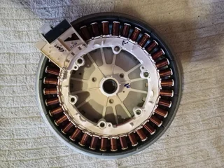 2x washing machine motors as new available