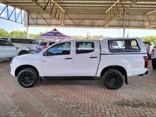 2019 ISUZU D-MAX 250 HO HI-RIDE P/U D/CPrice R109,999•Price lcludes admin fee and license fee. •Mile