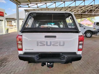 2019 ISUZU D-MAX 250 HO HI-RIDE P/U D/CPrice R109,999•Price lcludes admin fee and license fee. •Mile