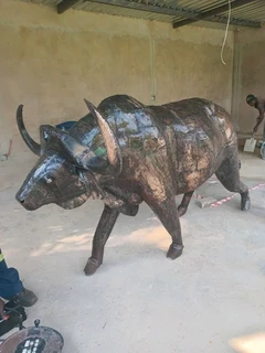 Metal animals and sculptures