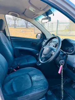 2014 hyundai i10 1.1 in great condition