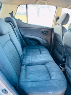 2014 hyundai i10 1.1 in great condition