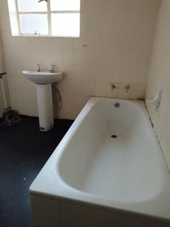 3 Bedroomed Flat in Northvista Building