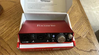 Focusrite Scarlett 2i2 2nd Gen