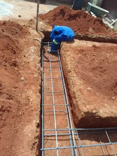 Painting and renovation.  Tilling and cladding.  Paving.