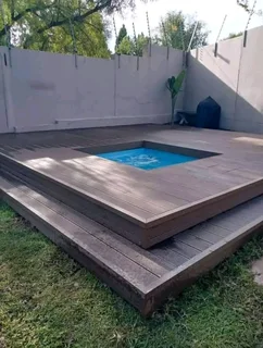 Painting and renovation.  Tilling and cladding.  Paving.