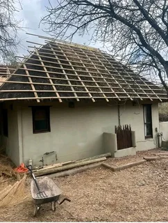 Thatching.  Lapa.  Swimming pool.  Decking