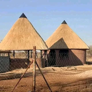 Thatching.  Lapa and swimming. Harvey tiles