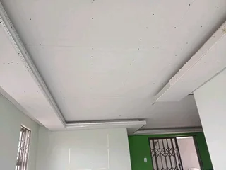 Painting. Waterproof. Dump proof. Renovation