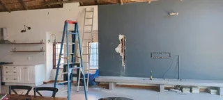 Painting. Waterproof. Dump proof. Renovation