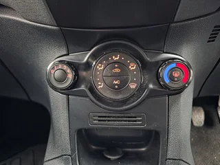 2010 Ford Fiesta Hatchback