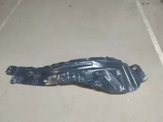 P series fender liner