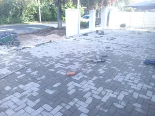 Paving R60 per square labour only 0813664446