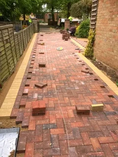 PAVING R60 per Square Labour Only 0813664446