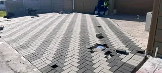 PAVING R60 per Square Labour Only 0813664446