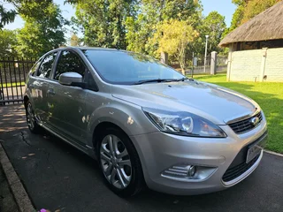 2009 Ford Focus Hatchback