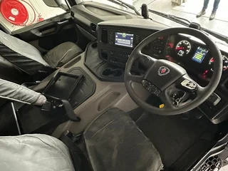 Scania P410 XT 6x4 T/T