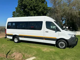 Mercedes Benz Sprinter 516 Cdi XL 23 Seater