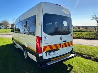 Mercedes Benz Sprinter 516 Cdi XL 23 Seater