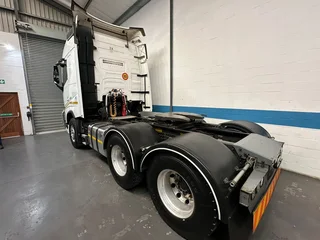 Volvo FH 440 Globetrotter 6x4 T/T