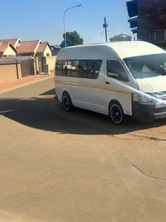 2014 Toyota Quantum MPV/Bus