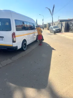 2014 Toyota Quantum MPV/Bus