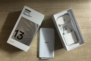 OPPO Reno 13 512 Gig 5G Dual Sim Luminous Blue,