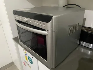 LG SolarDOM Microwave Oven (Microwave, Grill & Convection)