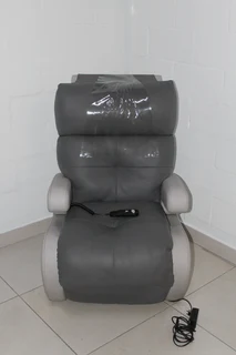 Innov&#39;SA Recliner Chair