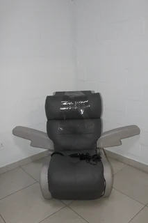 Innov&#39;SA Recliner Chair