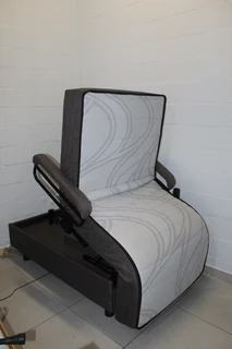 Avante - Easy Out Adjustable Homecare Bed