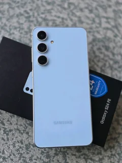 Samsung S24 Fe 256gb Still In Immaculate Condition