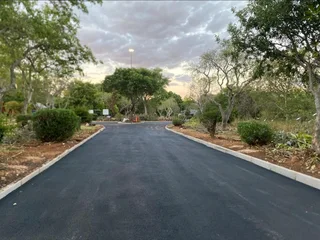 Tar Roads, Driveways, Paving &amp; all Repairs (0788465886)