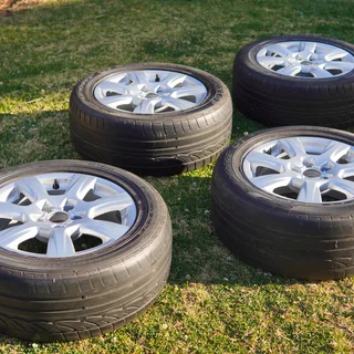 Audi A4 Mags 16 inch Tyre Wheels