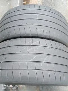 255/35 R19 Michelin pilotsport 4