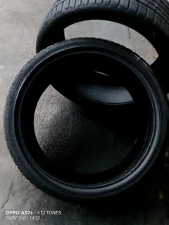 305/30 R23 Continental Crosscontact UHP