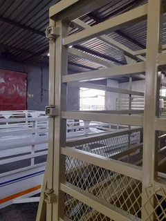 Fleetco 3m double axel with single brake 1.5 ton cattle trailer