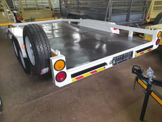 Fleetco Car trailer 4m Tilt double axel with single brake 1.5 ton