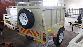 Fleetco 2m single axel braked Box trailer