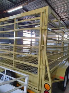 Fleetco 3.5m double axel with double brake 2.5 ton cattle trailer