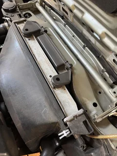 BMW E30 318i M40 Radiator &amp; Cowling