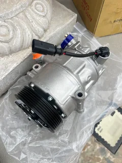 VW Polo 9n3 1.4/1.6i (BLM/BAH) Aircon Compressor NEW.