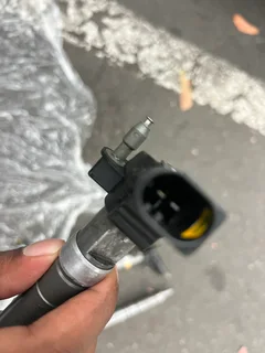 VW Amarok 2.0 TDI Diesel Injectors